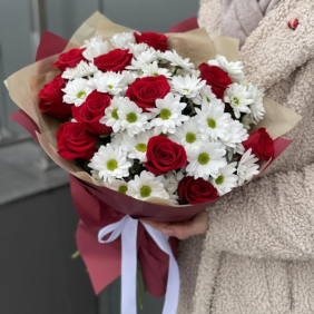 Çiçekçi Alanya 11 Gül ve Krizantem