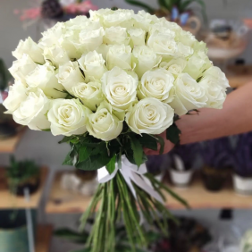  Flower Delivery Alanya 37 White Roses Bouquet